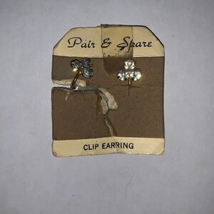 5/$25 Vintage clip on earrings